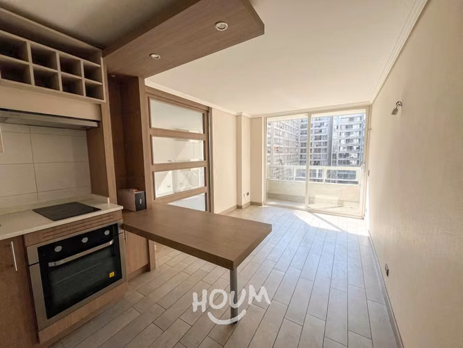 Departamento en Avenida María Rozas Velásquez