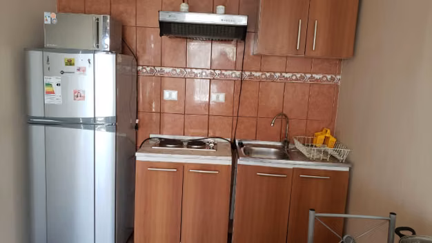 ARRIENDO CABAÑA O ESTUDIO AMOBLADO - Imagen 5