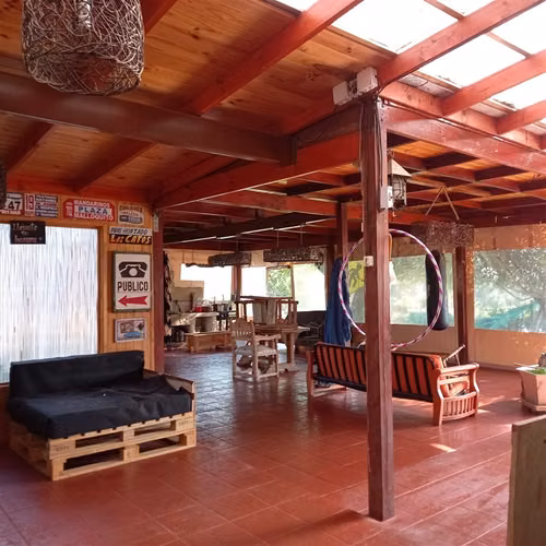 Casa en parcela arriendo 7D 3B 4E COND.EL DESCANSO P.HURTADO