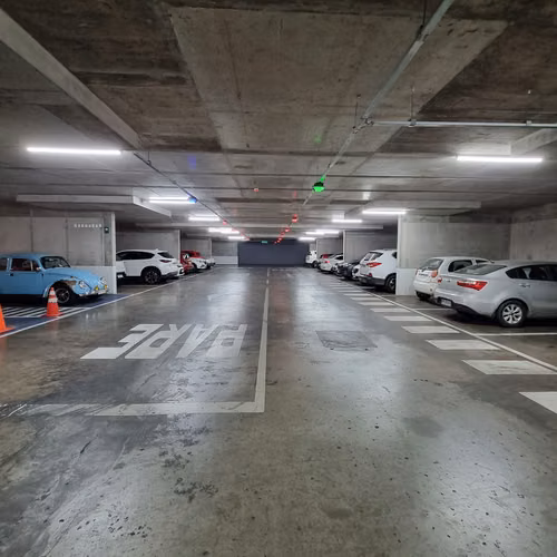 Arriendo Estacionamientos Mensuales / La Serena Centro