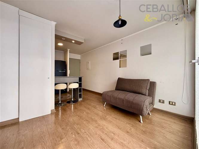 Departamento en venta de 1 dorm. en Villa Alemana