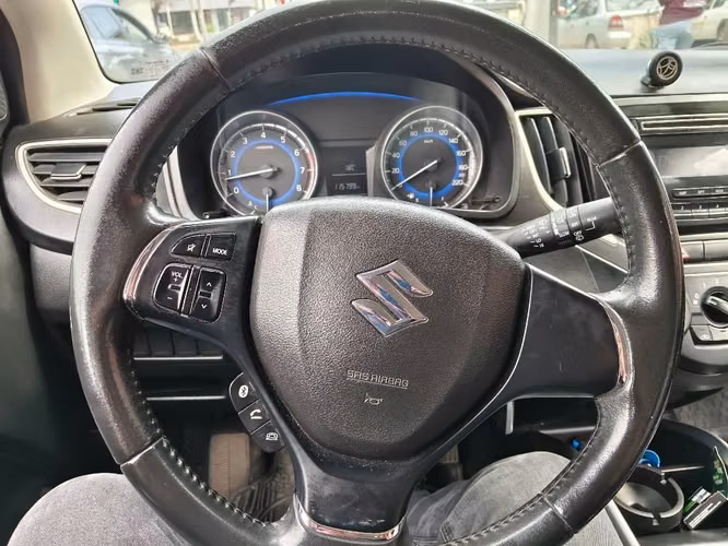 Vendo mi auto