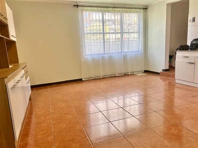 Casa 3D, 2B , remodela en sector residencial - Imagen 12