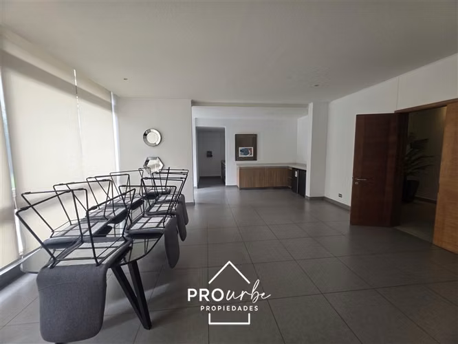 Departamento en venta de 2 dorm. en Las Condes
