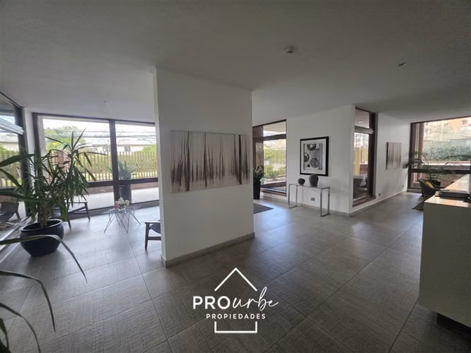 Departamento en venta de 2 dorm. en Las Condes