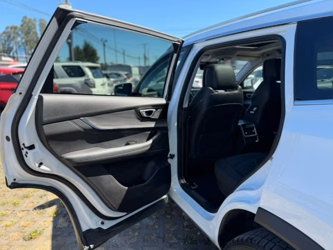 Chery Tiggo 8 pro 2.0 TGDI GLX PRO MAX AWD AT 5P 2024