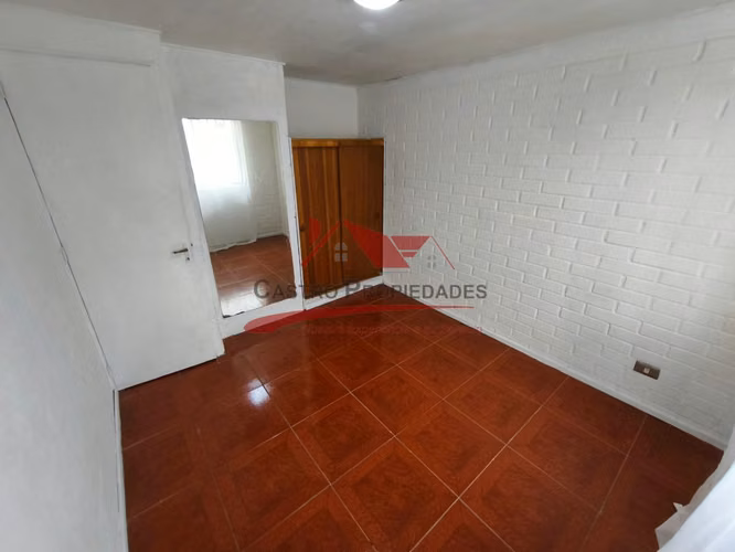 CASA DE DOS PISOS CON 2 DORMITORIOS, 1 BAÑO - Imagen 17