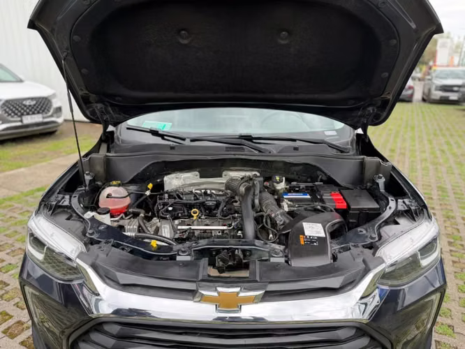 Chevrolet Tracker 1.2T LTZ R 4X2 AT 5P 2025 - Imagen 9