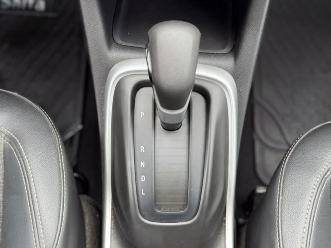 Chevrolet Tracker 1.2T LTZ R 4X2 AT 5P 2025 - Imagen 15