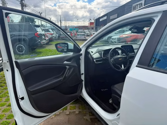 Chevrolet Tracker 1.2T LTZ R 4X2 AT 5P 2025 - Imagen 13