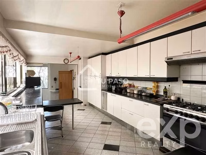 Casa en venta de 7 dorm. en Vitacura - Imagen 9