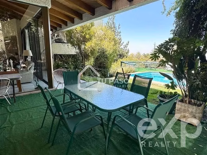 Casa en venta de 7 dorm. en Vitacura - Imagen 3