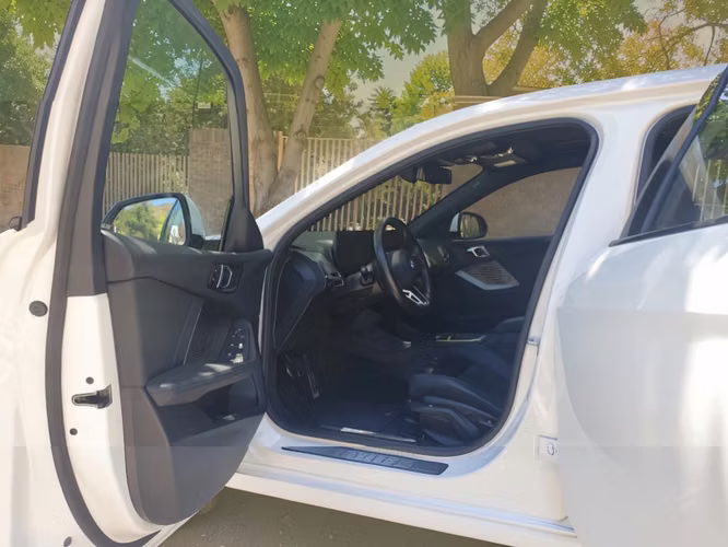 BMW 118 HATCHBACK 1.5 AUT 2025