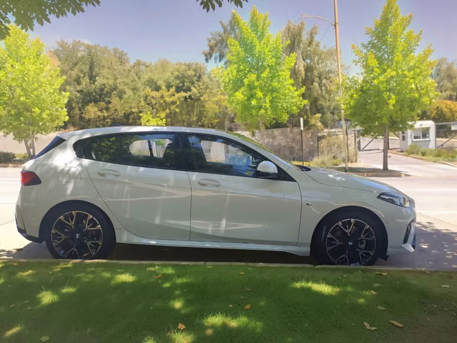 BMW 118 HATCHBACK 1.5 AUT 2025