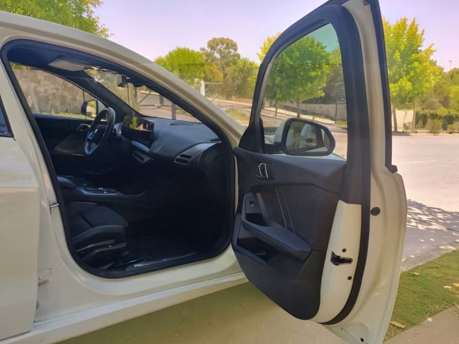 BMW 118 HATCHBACK 1.5 AUT 2025