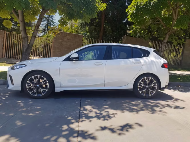 BMW 118 HATCHBACK 1.5 AUT 2025