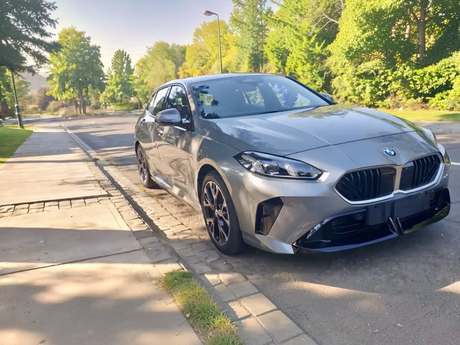 BMW 118 HATCHBACK 1.5 AUT 2025