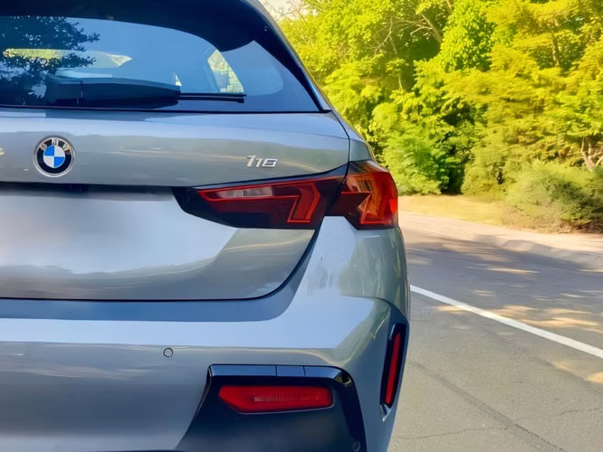 BMW 118 HATCHBACK 1.5 AUT 2025