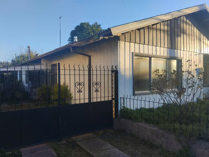 Vendo casa habitación Yumbel 4D ,2B
