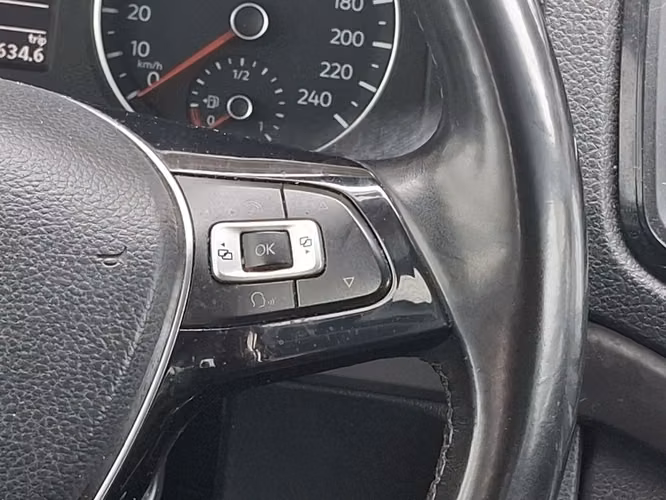 VOLKSWAGEN AMAROK 2021 - Imagen 16
