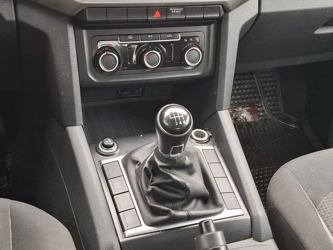VOLKSWAGEN AMAROK 2021 - Imagen 18