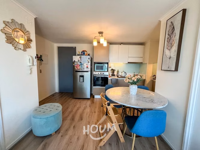 Departamento en Avenida María Rozas Velásquez