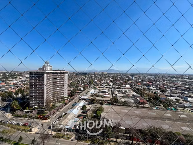 Departamento en Avenida María Rozas Velásquez