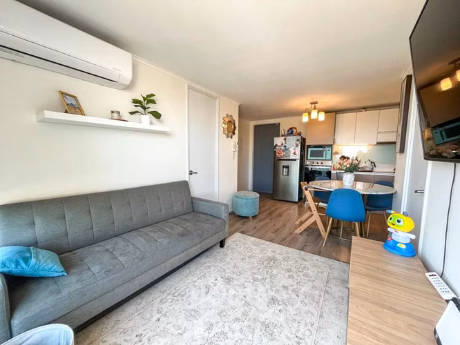 Departamento en Avenida María Rozas Velásquez