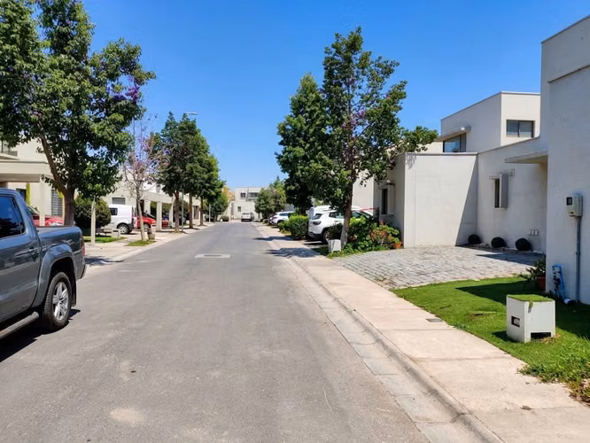 Arriendo Casa 3d/3b Piscina En Buin Quinta Linderos