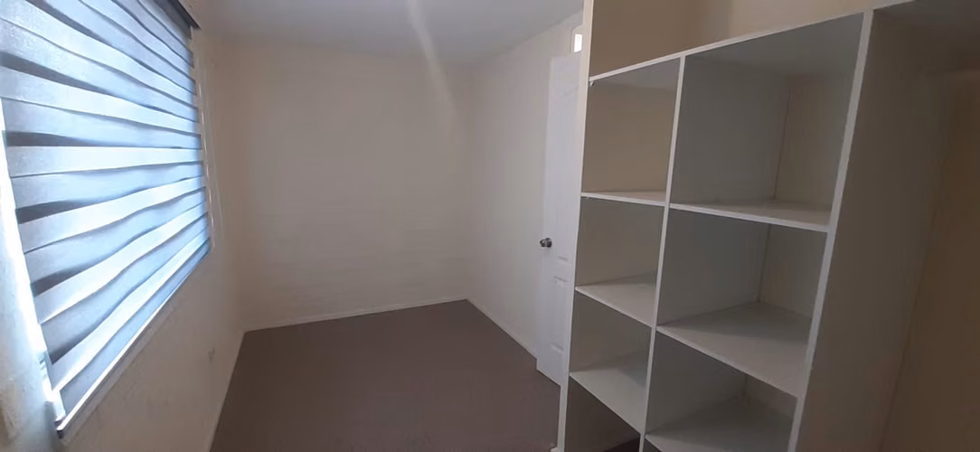 SE ARRIENDA HERMOSA CASA 3D 2B EN COLINA - Imagen 4