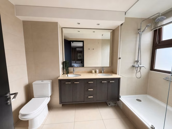 PENTHOUSE DÚPLEX DE LUJO EN ARRIENDO – PARQUE ESPOZ, VITACURA