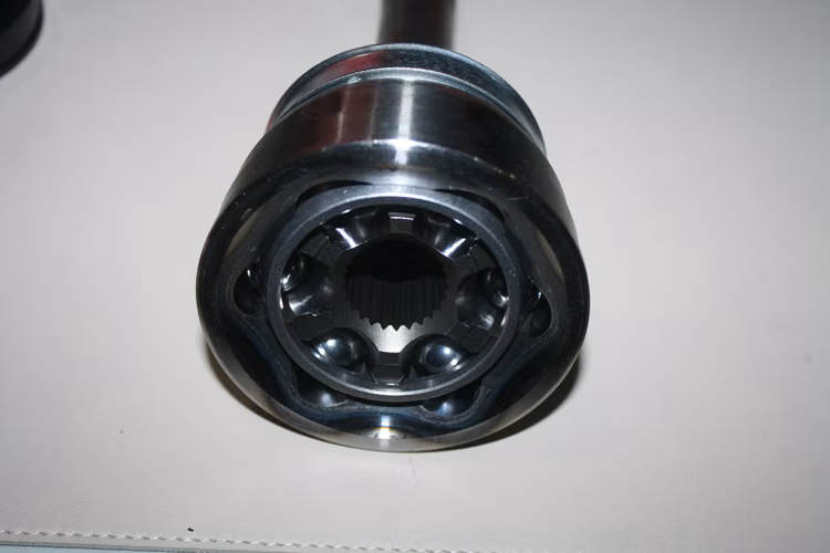 Punta Homocinética Nissan Terrano D22 / Frontier NI-823 Nueva