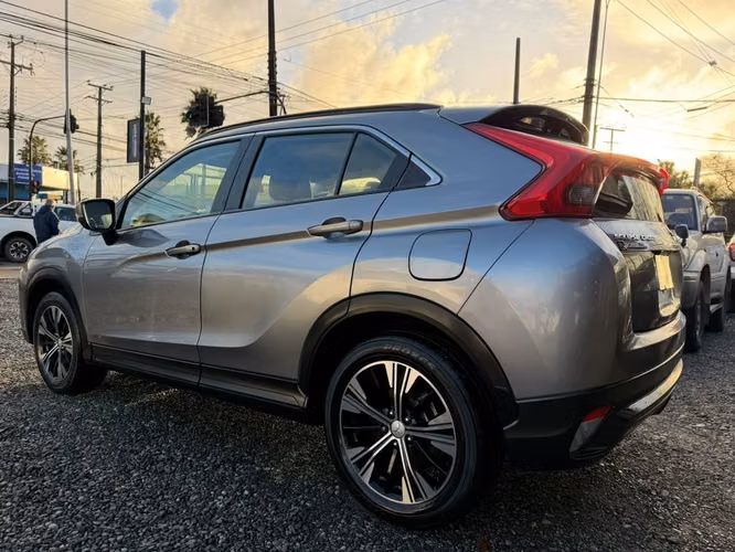 MITSUBISHI ECLIPSE CROSS 2020