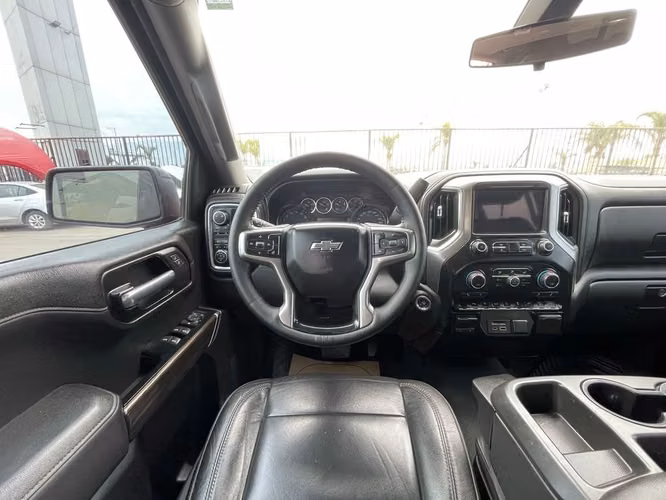 CHEVROLET SILVERADO 2019 - Imagen 9