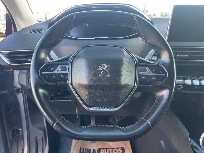 PEUGEOT 3008 2018 - Imagen 10
