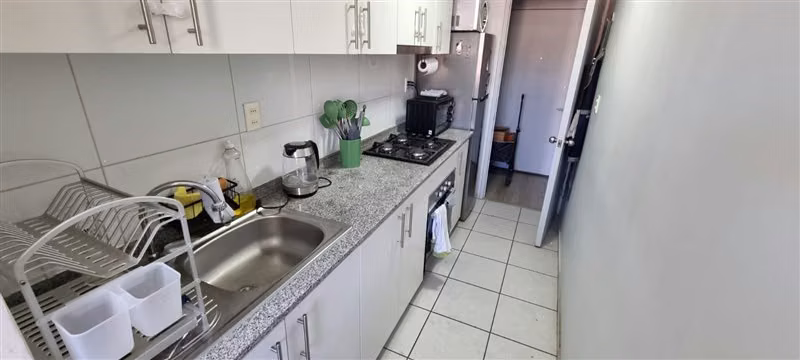 Depto en arriendo 3 dorm y 2 baños - Estacionamiento - Imagen 7
