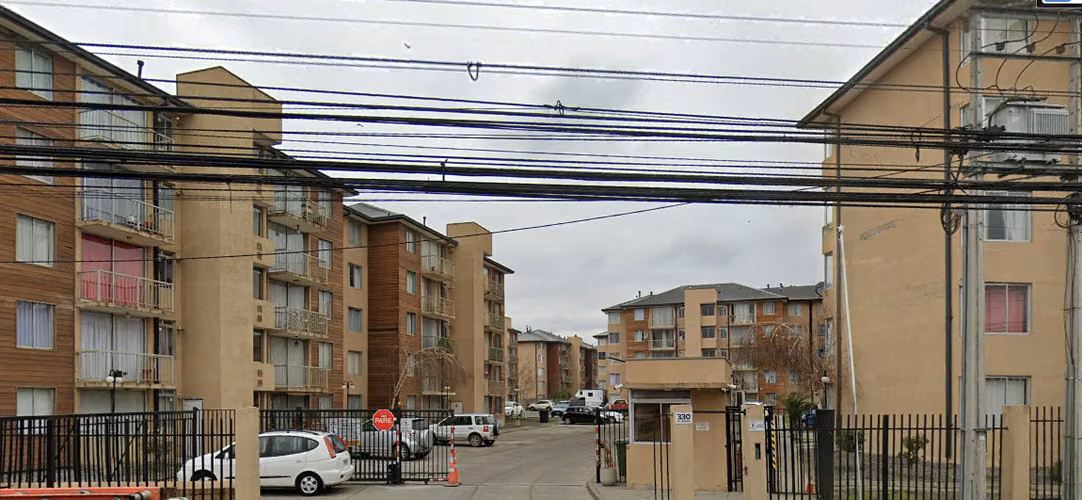 Arriendo Depto en Edificio Cumbres de Chillan, 3 Dormitorios, 2 Baños, Estacionamiento