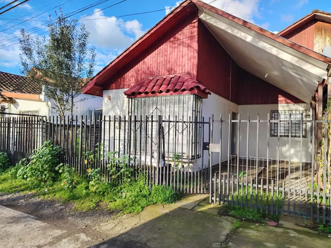 Arriendo Casa en Villa Ruiz de Gamboa en Chillan, 3 Dormitorios, 2 Baños