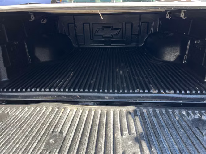 Chevrolet Colorado 2.8TD LTZ AT 4WD S 2025 - Imagen 8