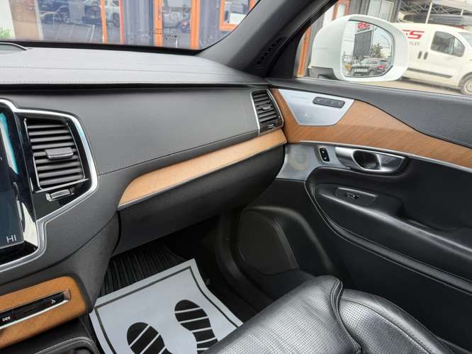 VOLVO XC90 T8 2.0 AUT HIBRIDO 4X4 2019