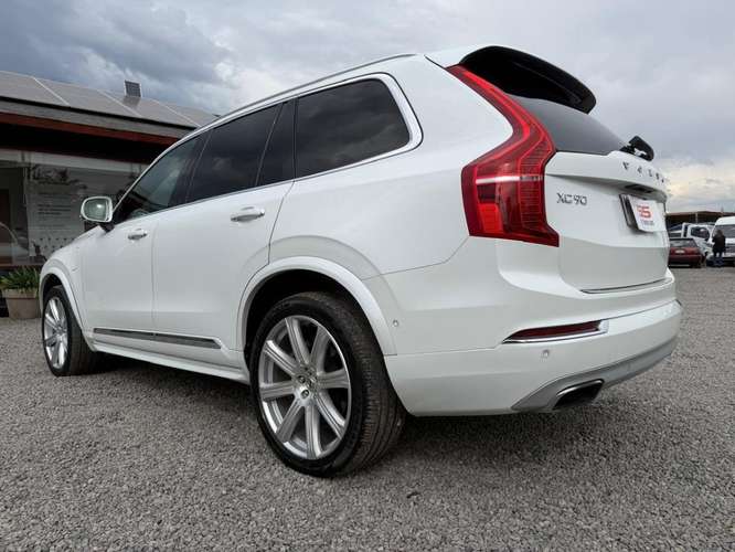 VOLVO XC90 T8 2.0 AUT HIBRIDO 4X4 2019