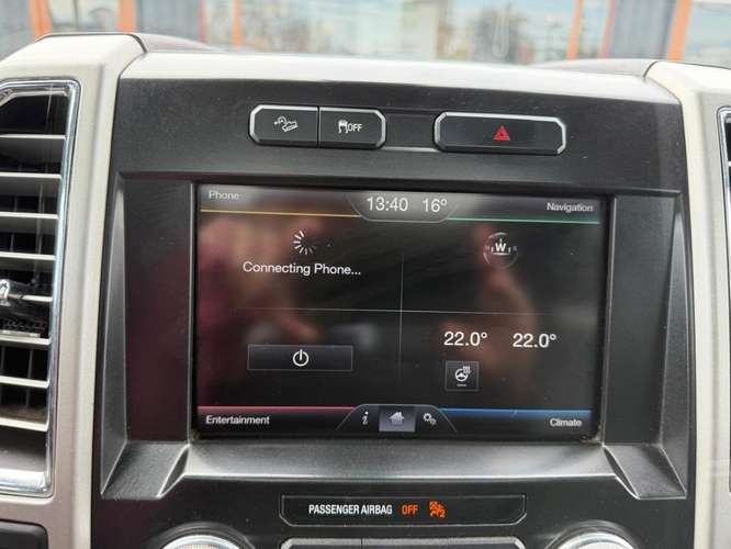 FORD F-150 LARIAT LUXURY 5.0 4X4 AT 2016