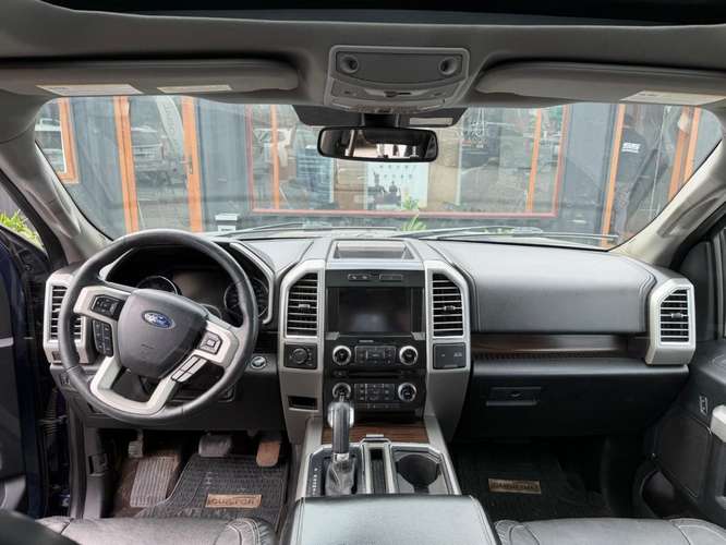 FORD F-150 LARIAT LUXURY 5.0 4X4 AT 2016