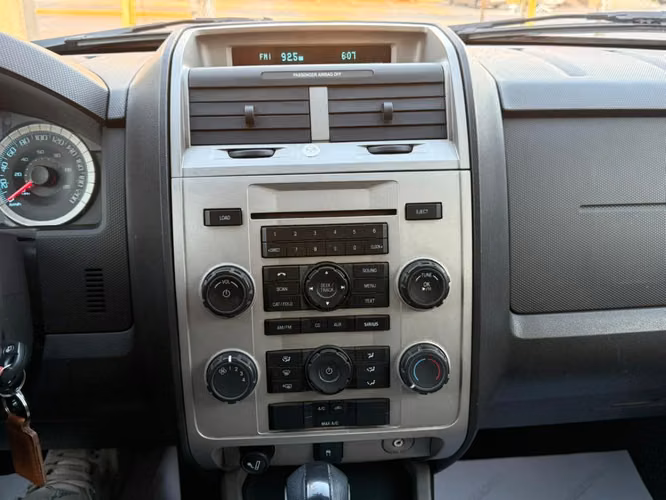 FORD ESCAPE XLT 2.5 AUT 2010 - Imagen 10