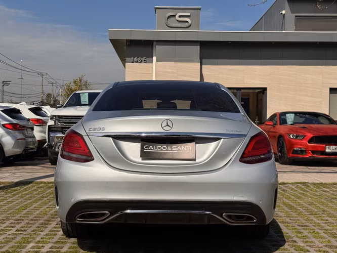 MERCEDES-BENZ C200 SEDAN 2.0 AT LOOK AMG 2021