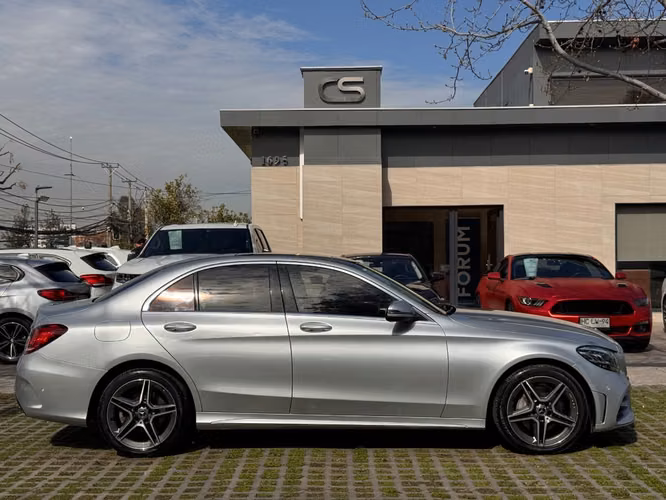 MERCEDES-BENZ C200 SEDAN 2.0 AT LOOK AMG 2021