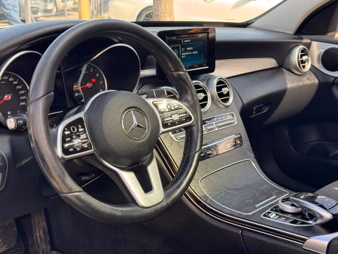 MERCEDES-BENZ C200 SEDAN 2.0 AT LOOK AMG 2021