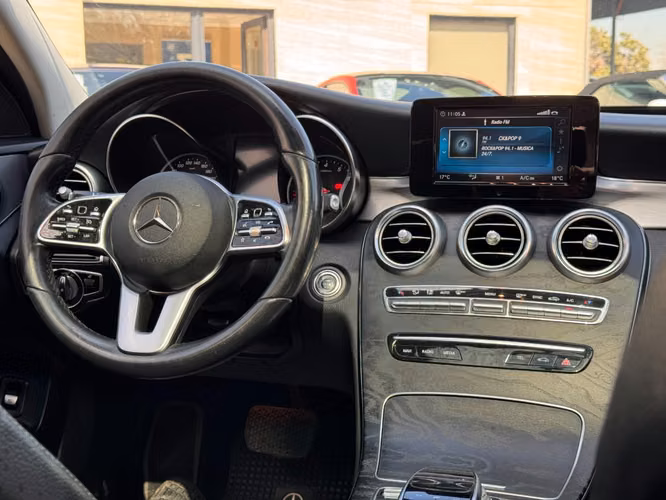 MERCEDES-BENZ C200 SEDAN 2.0 AT LOOK AMG 2021