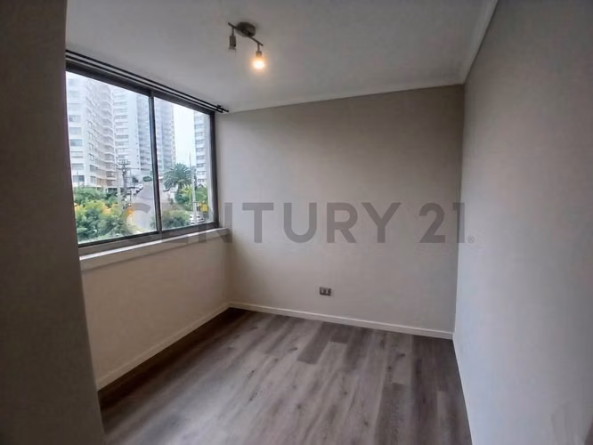 Cómodo Departamento en Barrio Residencial de Valparaiso - Imagen 11