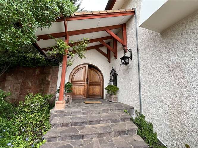 CASA Blanca Estela